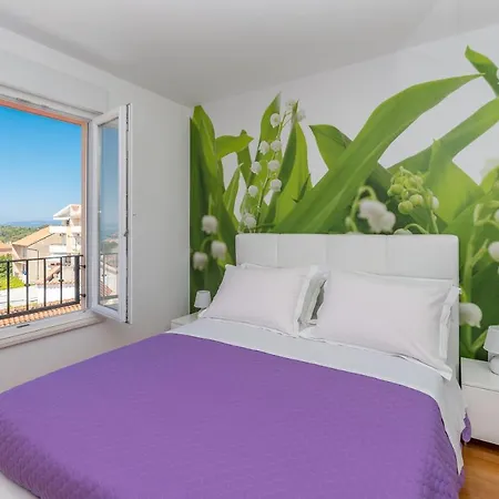 Apartamento Andrija Makarska